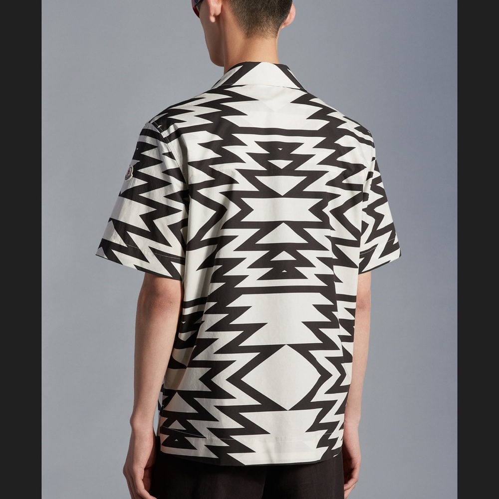 Moncler Poplin Black and White Geometric Pattern Shirt